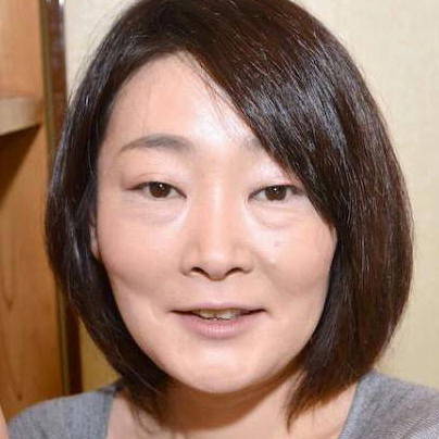 岩田里佳子岩田里佳子